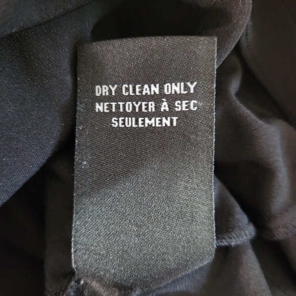 ♥️LE CHÂTEAU dress - Picture 3 of 11